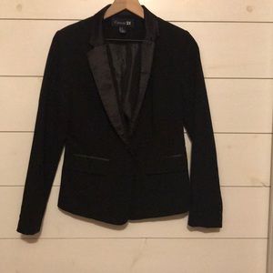 Stylish Black Blazer